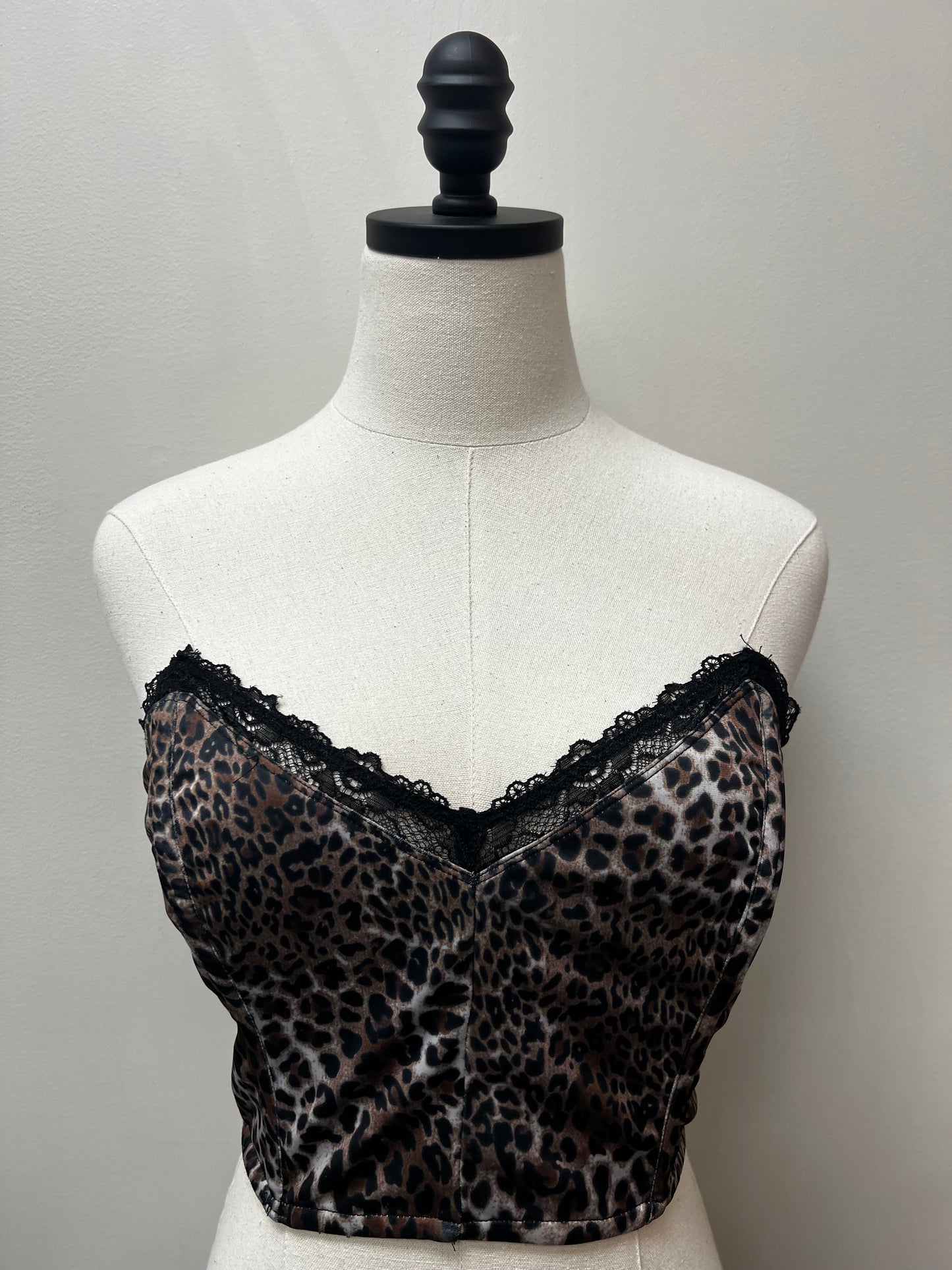 Leopard Lace Trim Crop Top