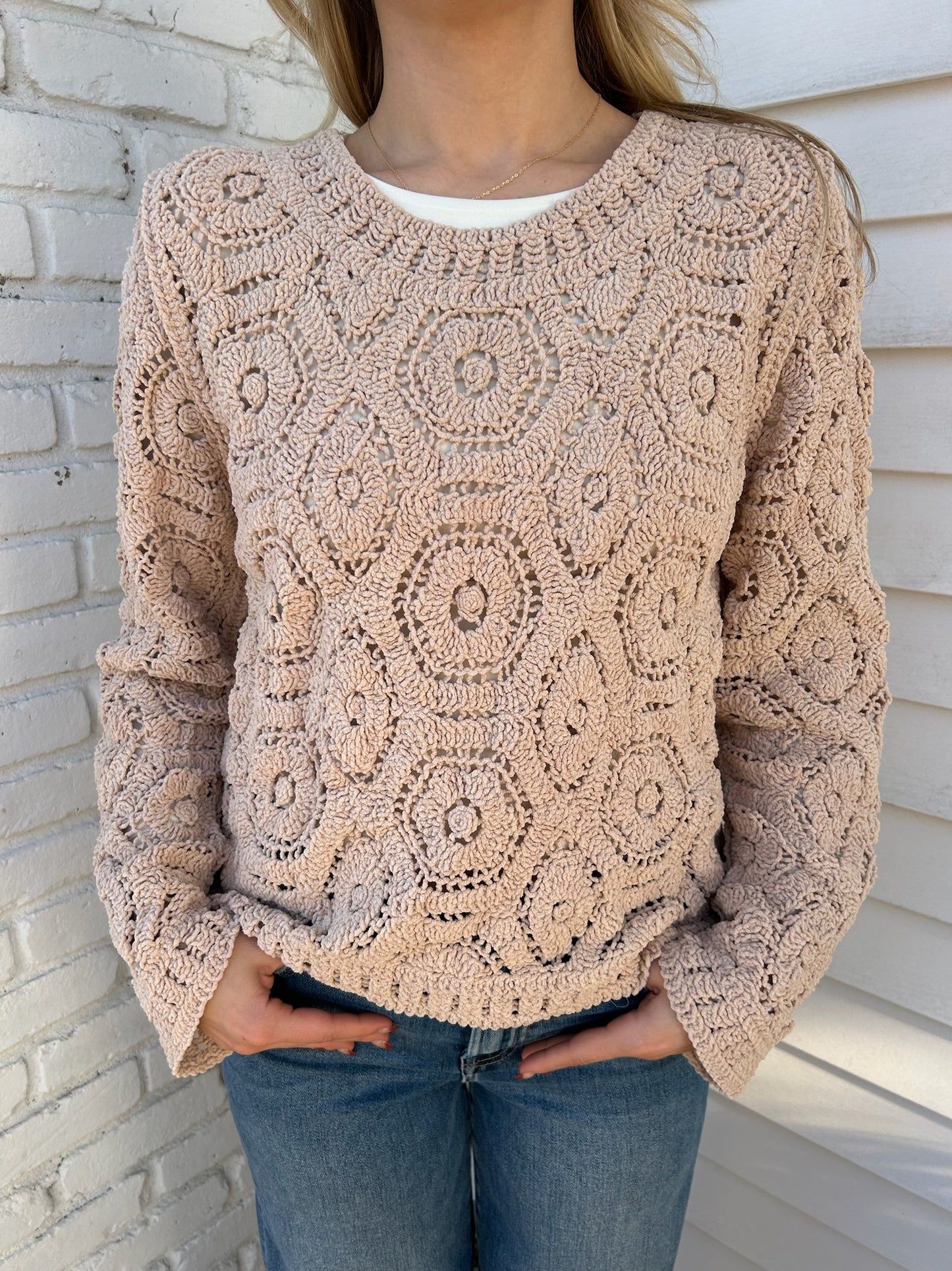 ROUND NECK KNIT CROCHET SWEATER