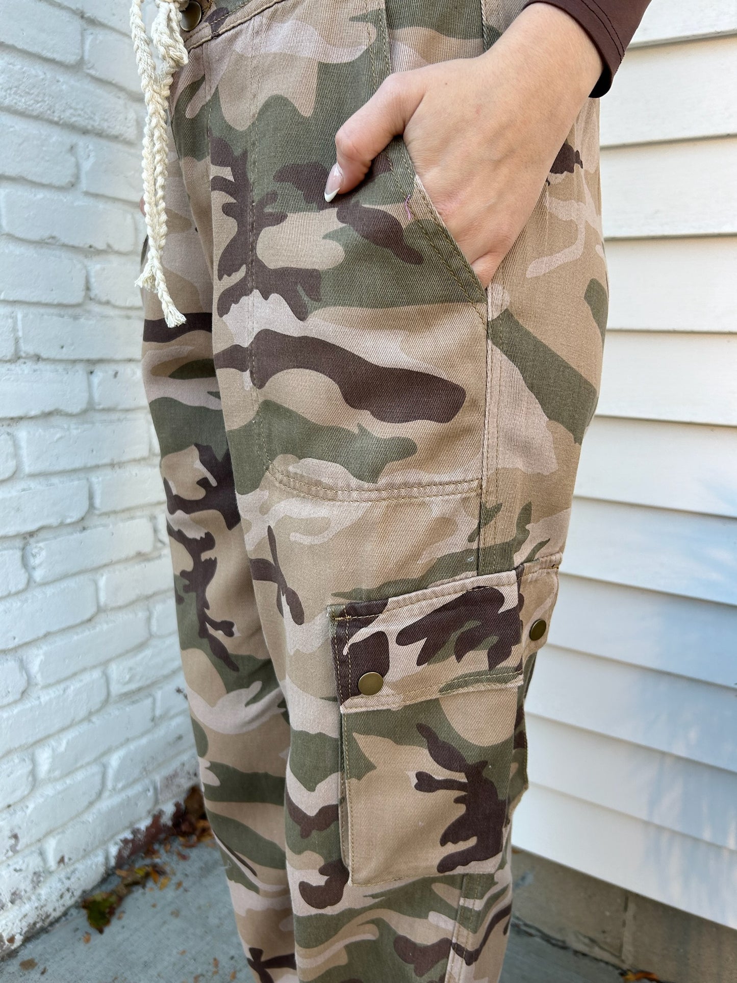 CAMO TWILL JOGGER PANTS