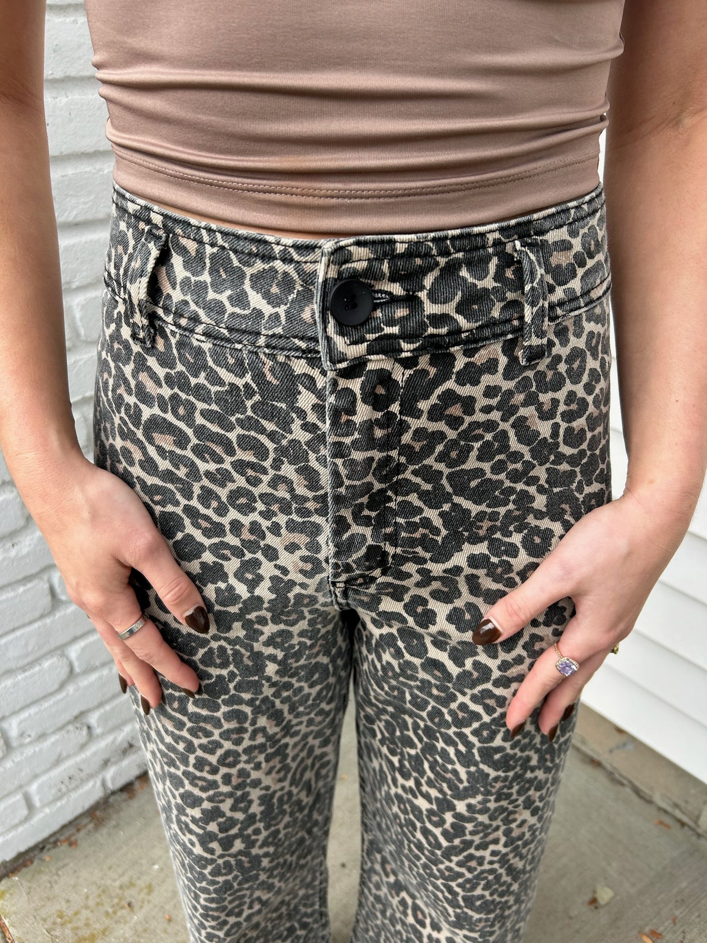 LEOPARD JEANS