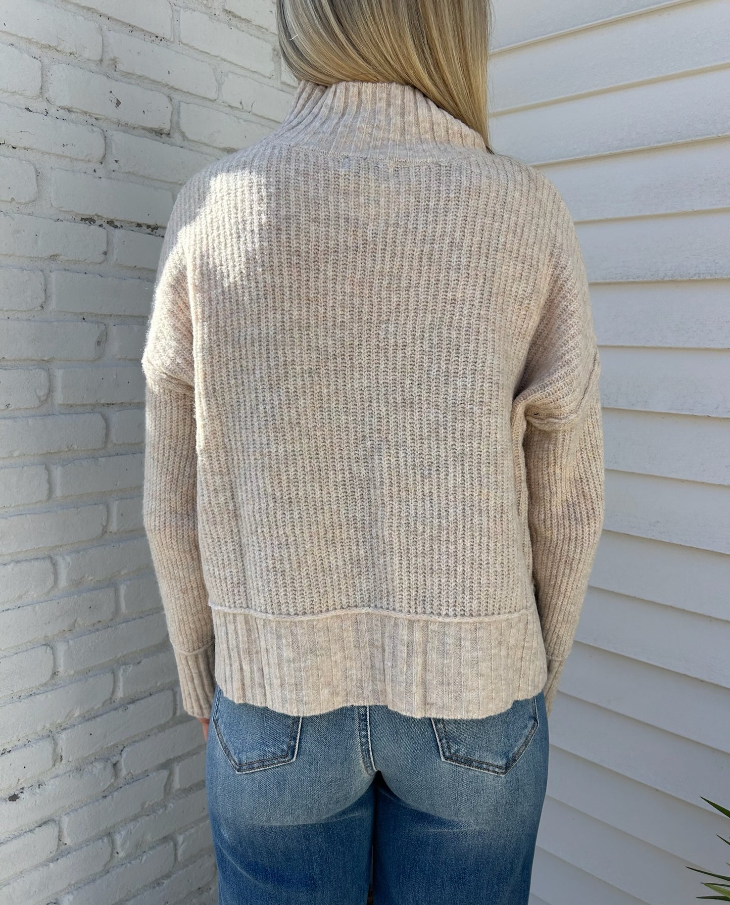 MOCK NECK PULLOVER SWEATER