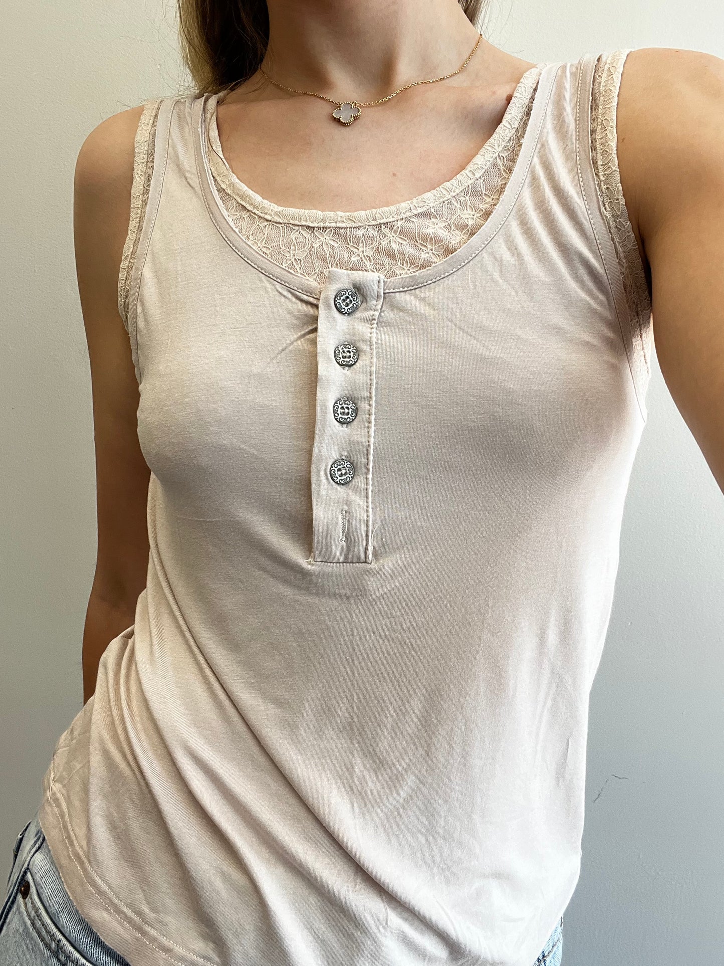 DOUBLE LAYER LACE TANK
